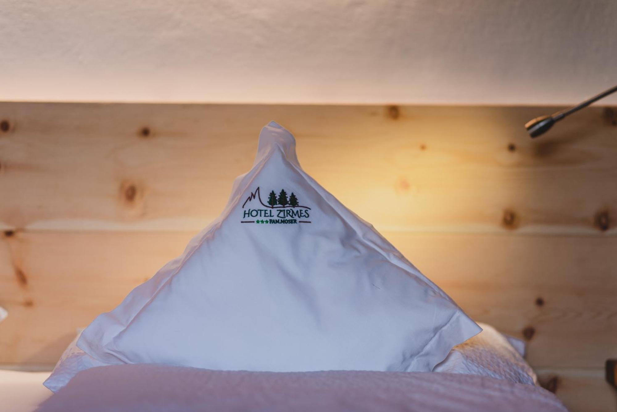 Hotel Zirmes Моэна Экстерьер фото