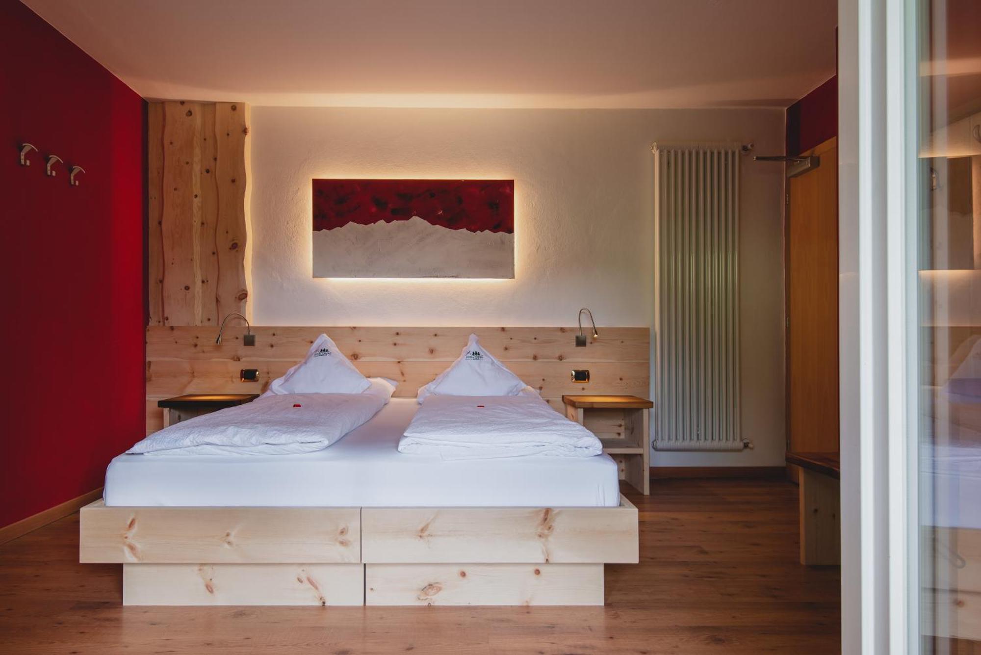Hotel Zirmes Моэна Экстерьер фото
