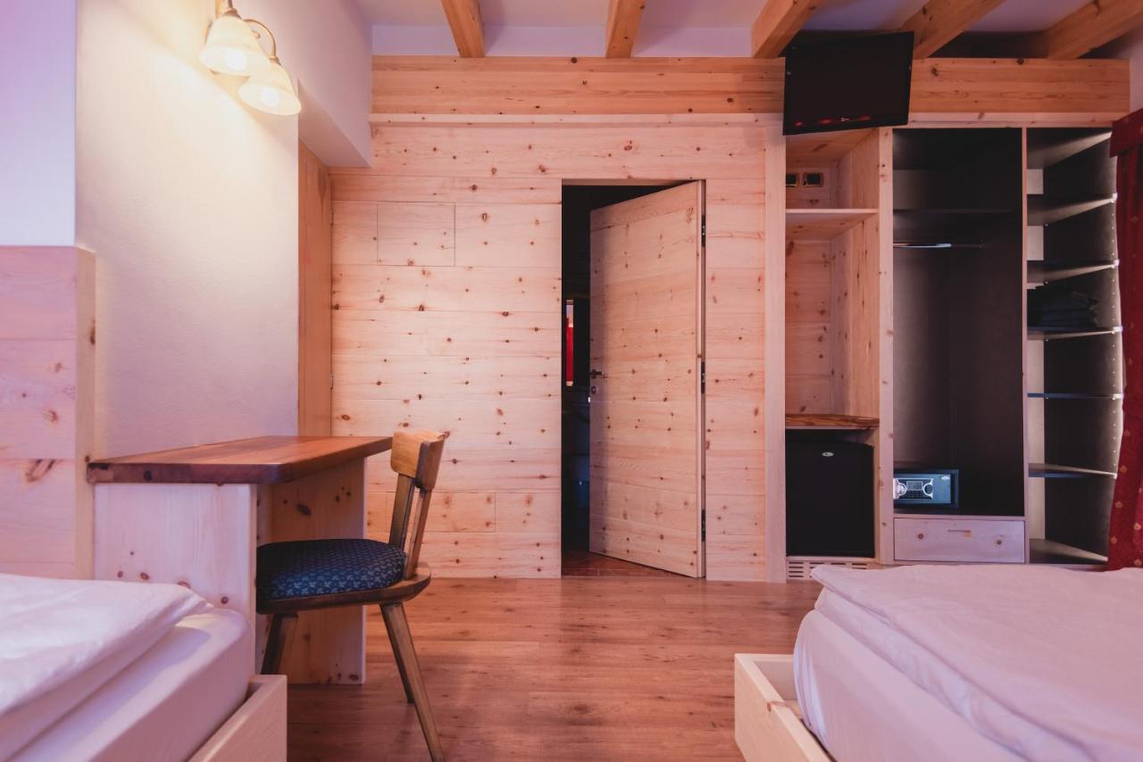 Hotel Zirmes Моэна Экстерьер фото